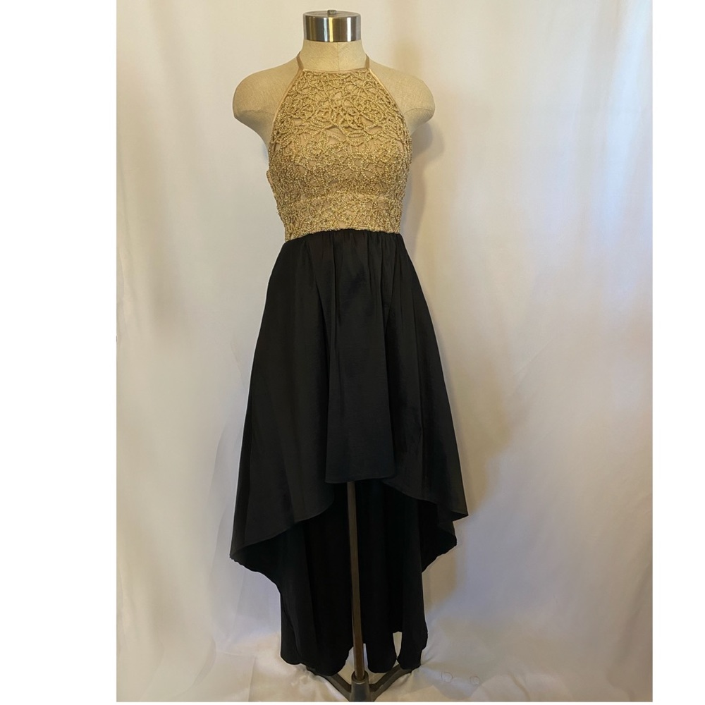 B. Smart black and gold dress. Size 1-2 - Picture 1 of 8